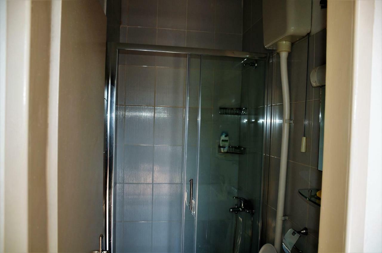 Apartmani Kadmen Ika Exterior photo